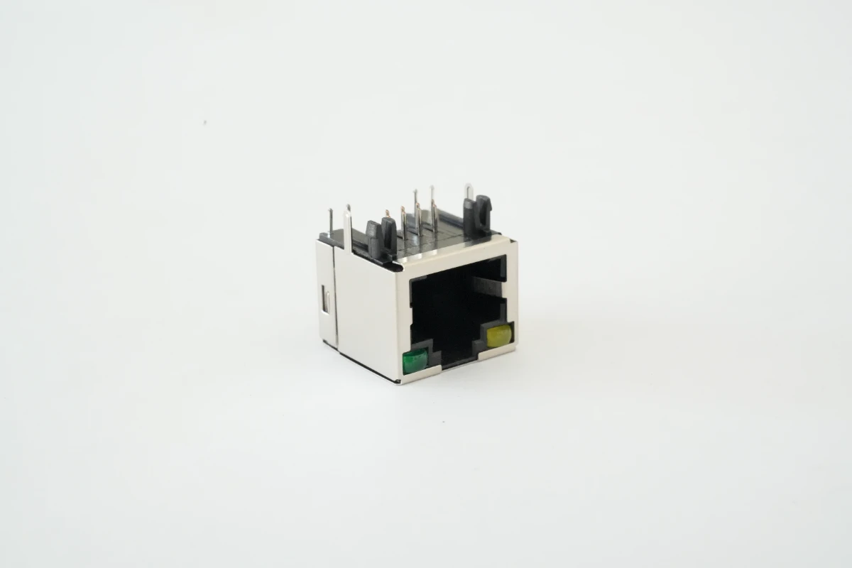 单口8P8C RJ45以太网连接器 2