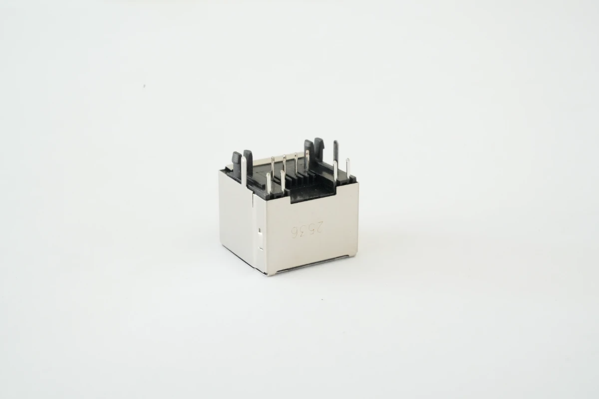 单口8P8C RJ45以太网连接器 3